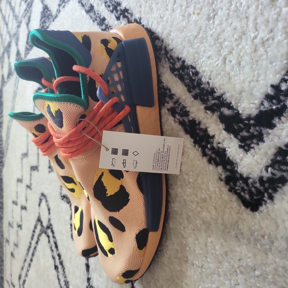 Adidas NMD HU PHARRELL - Picture 4 of 8